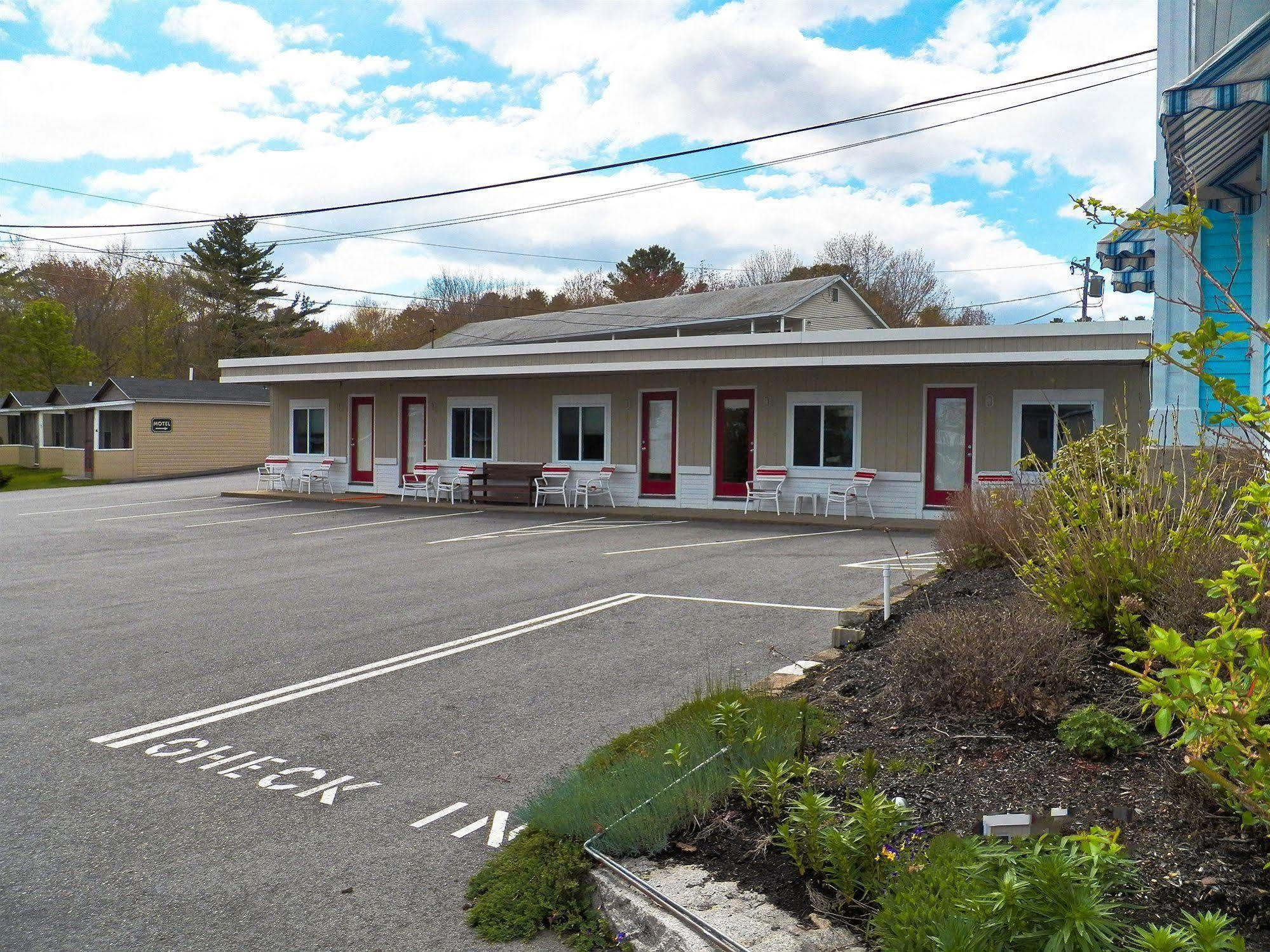 Coast Village Inn And Cottages ウェルズ エクステリア 写真