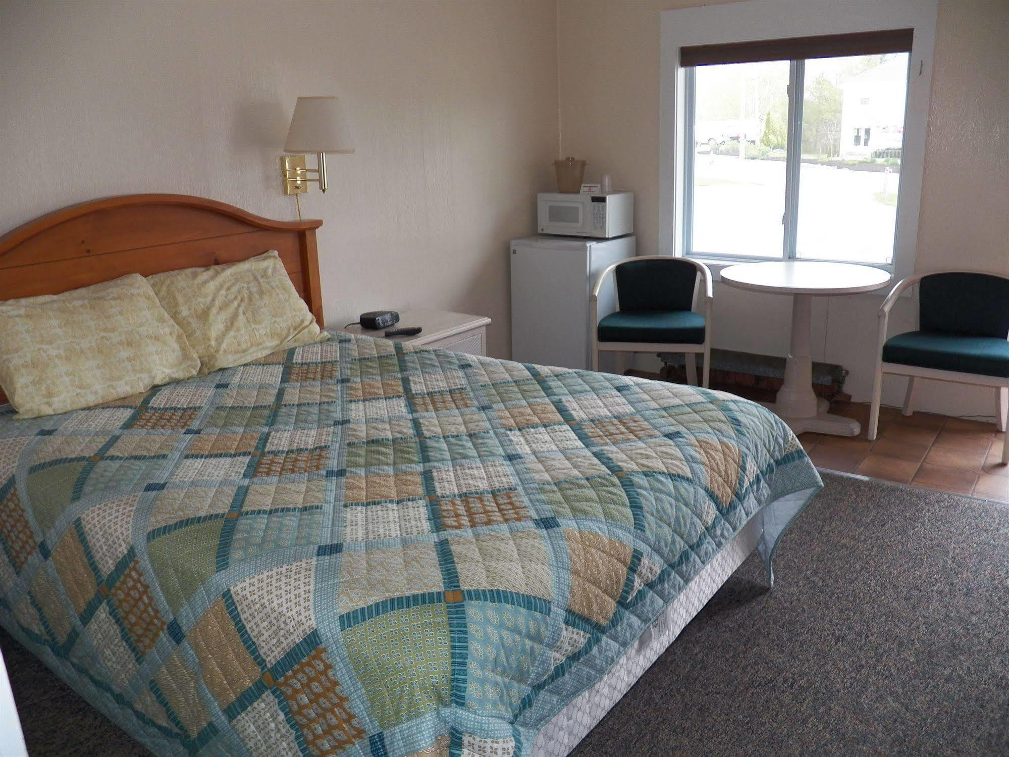 Coast Village Inn And Cottages ウェルズ エクステリア 写真